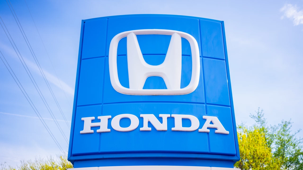 Японският автомобилостроител Хонда Honda е решил да изгради следващия си