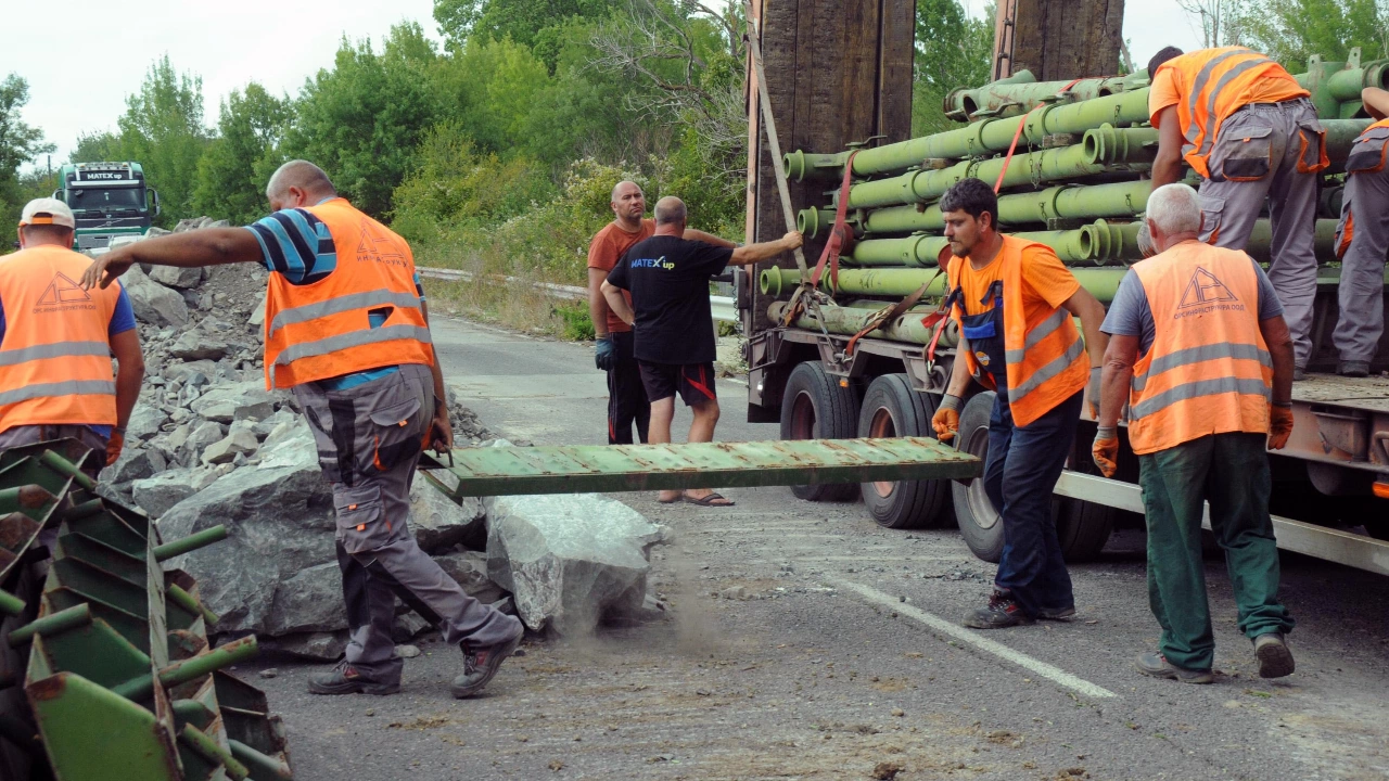 Община Царево все още работи по възстановяване на щетите от