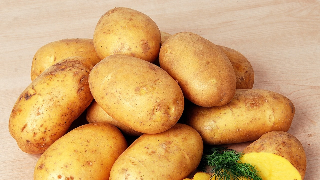 Климатичните промени повишават цените на картофите