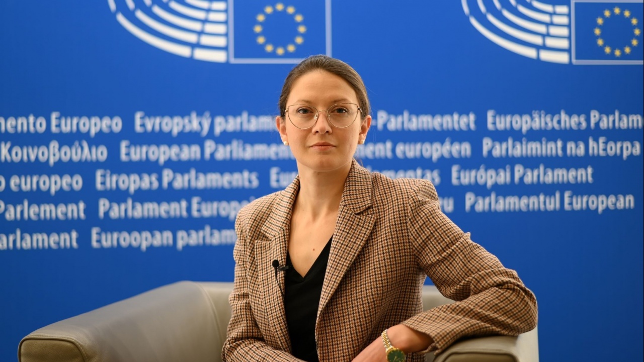 Евродепутатът Цветелина Пенкова: В ЕП на първо място защитавам националния и партийния интерес