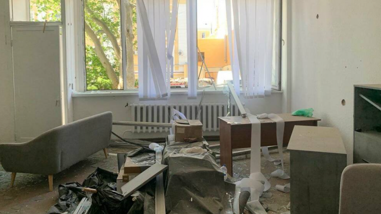 Ракета порази офиса на омбудсмана в Одеса