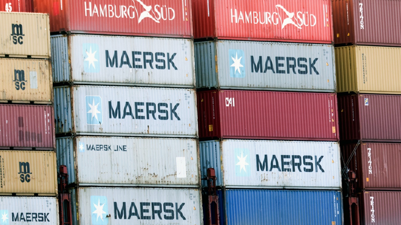 Датската група за корабоплаване и логистика А.П. Мьолер-Мерск (A.P. Moller-Maersk),