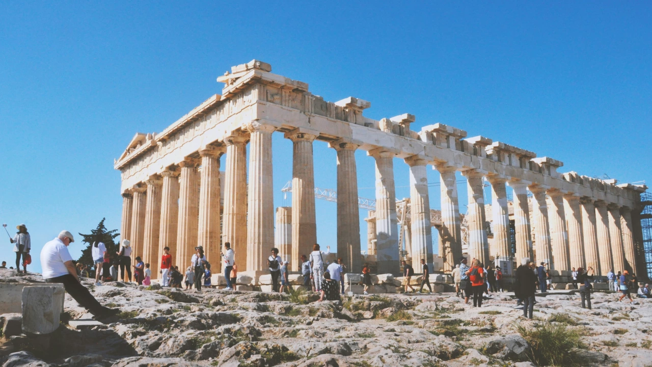 Гръцката столица Атина е най приятно ухаещият европейски град според проучване