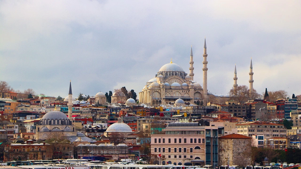 Българските туристи са на четвърто място по посещения в Турция