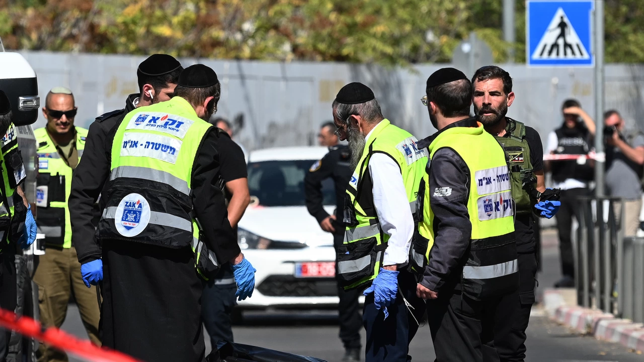 Турски гражданин нападна с нож израелски полицай в Йерусалим предаде