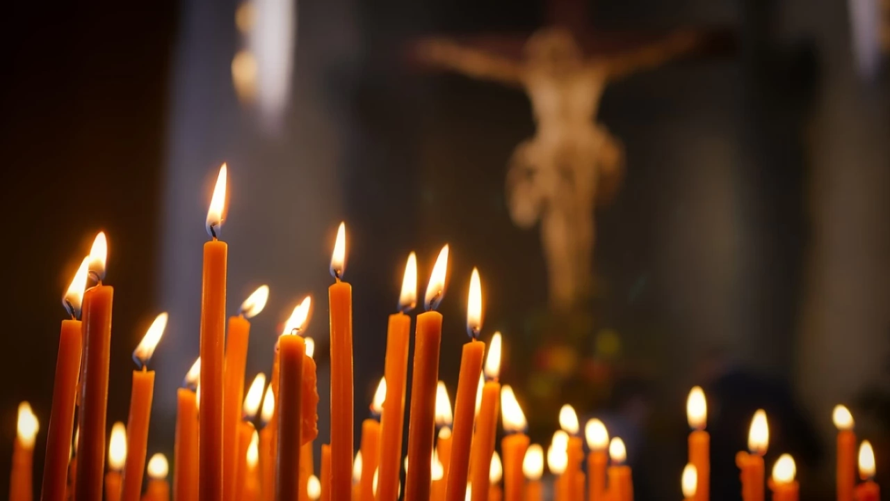 Православният свят отбелязва Разпети петък Най тъжният ден от годината