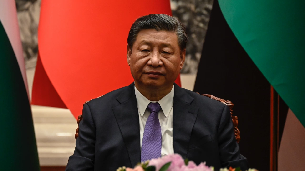 Китайският президент Си Цзинпин който пристигна днес в Париж на