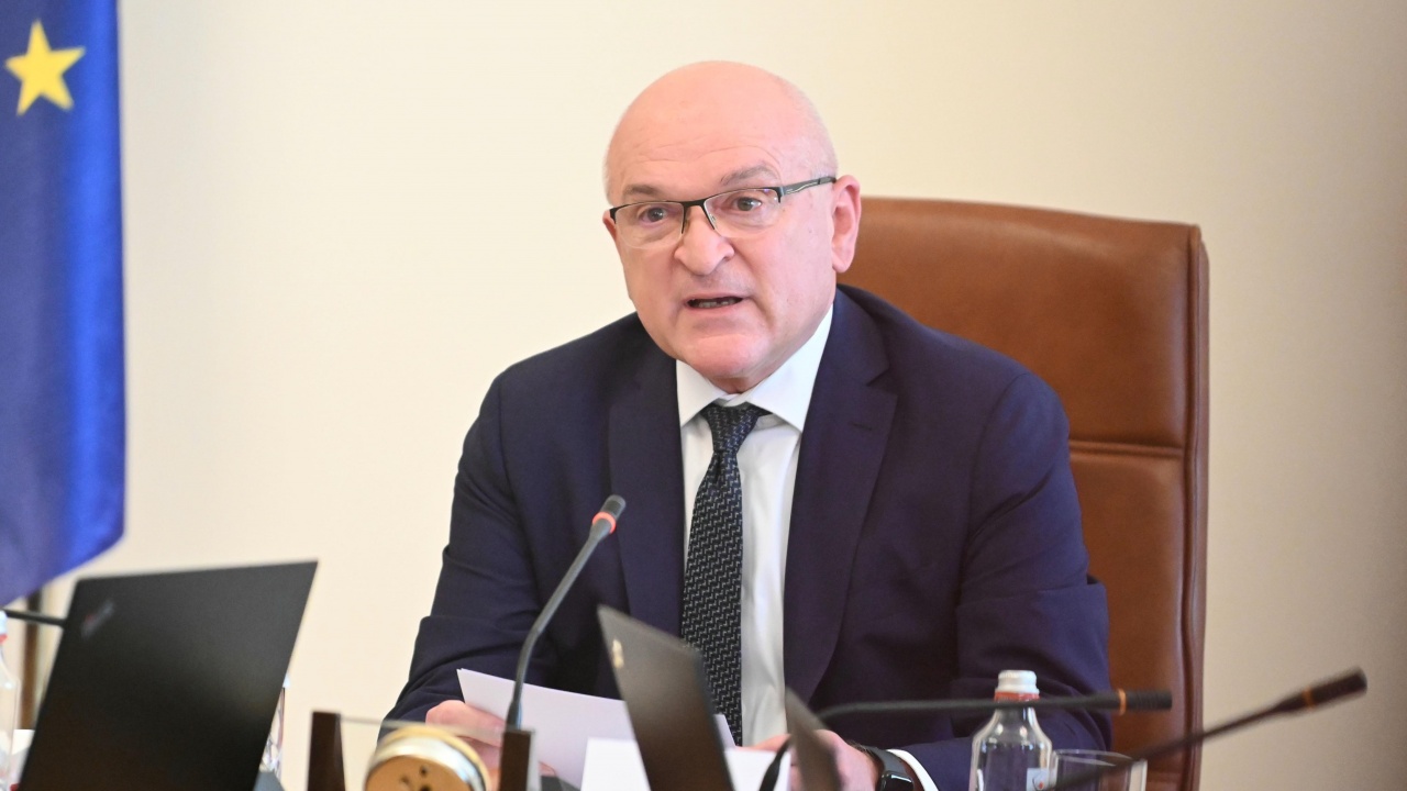 Служебният премиер Димитър Главчев отправи поздрав по случай 6 май -  Деня
