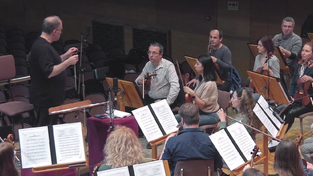 Маестро и Софийската филхармония направиха нови дигитални записи на химните