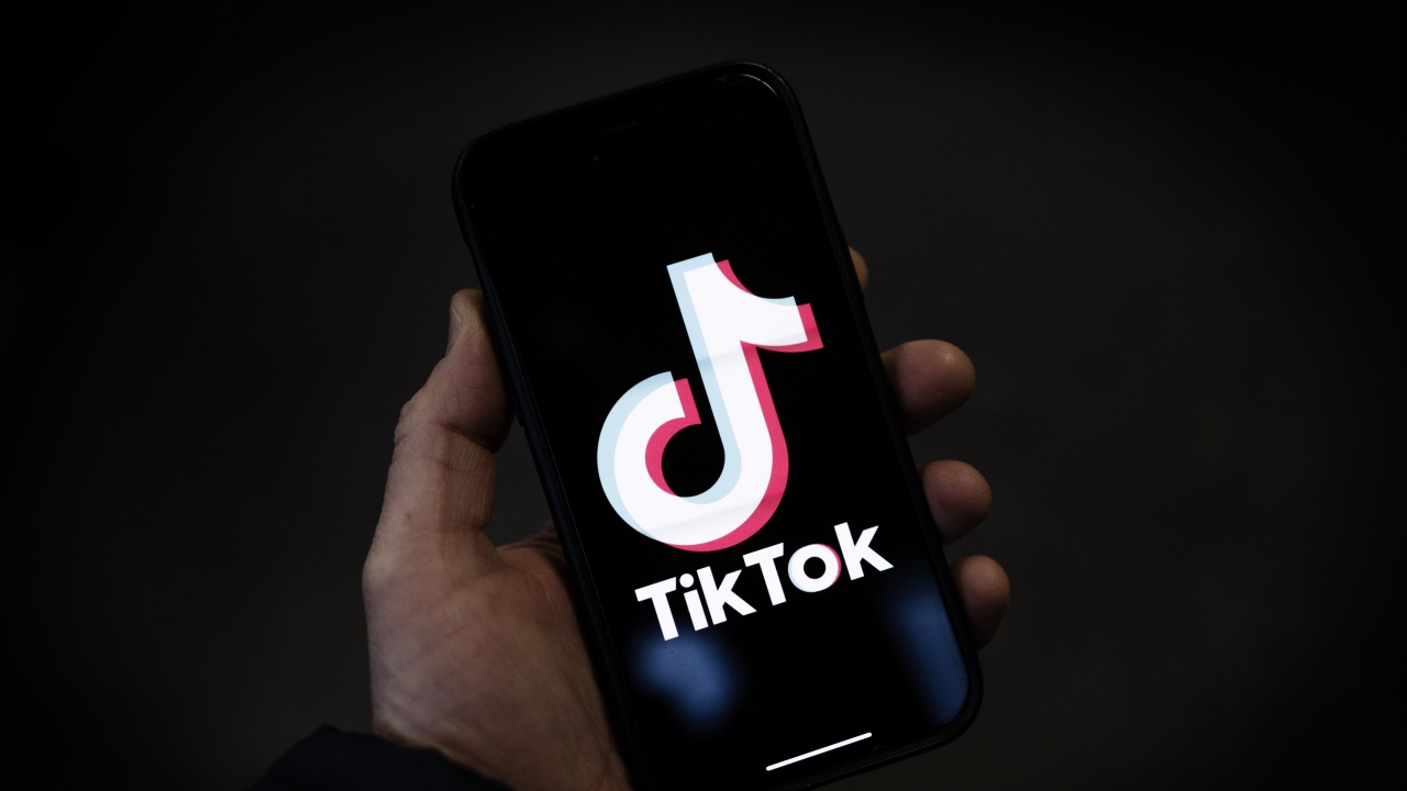 "ТикТок" заведе дело срещу САЩ