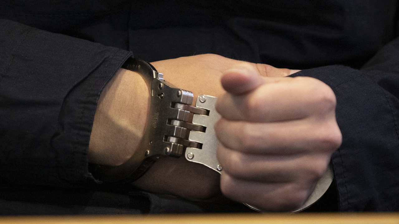 По искане на Окръжната прокуратура в Плевен е задържан 38-годишен