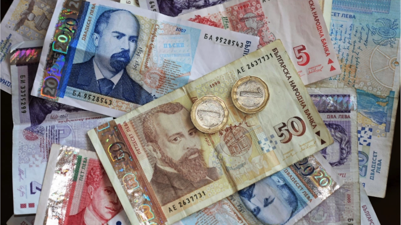 Бум на фалшивите пари: Ментетата се познават по няколко начина