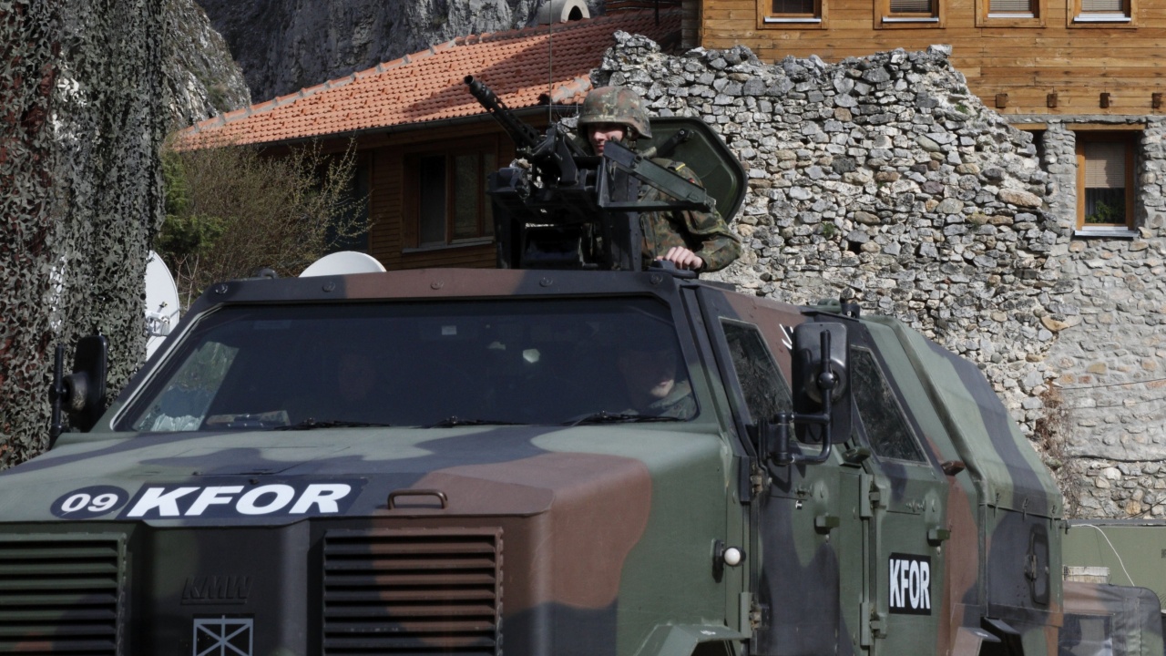 Германия ще увеличи четворно военното си присъствие в Косово