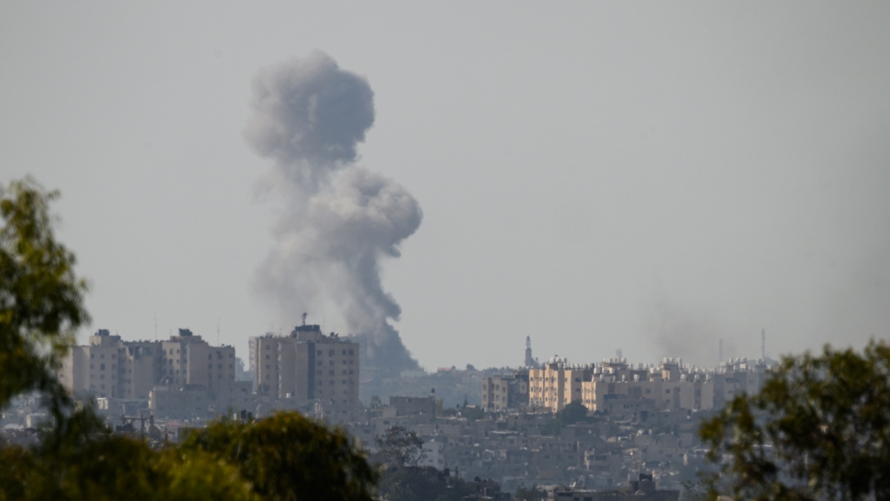 Ракета, изстреляна тази нощ от ивицата Газа, е ударила жилищна