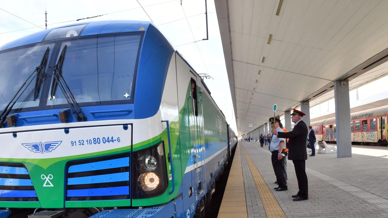 Българските държавни железници БДЖ променят цените на билетите за пътуване с