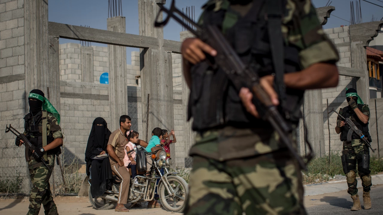 Палестинската ислямистка групировка Хамас каза вчера че още един от