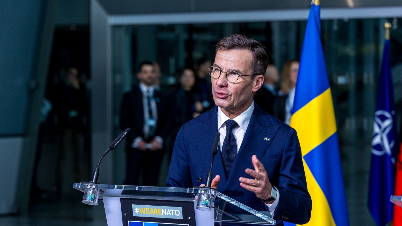 Премиерът на Швеция Улф Кристершон допуска възможността за разполагане на
