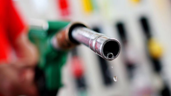 Експерти: Абсурд е цените на горивата да паднат под 2 лв.