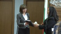 Лиляна Павлова предаде поста на регионален министър на Екатерина Захариева