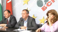 Станишев: Бойко Борисов се опитва да разбие БСП