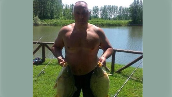 Експерт: Борисов се явява като новия Спасител, който ще ни нахрани с две риби