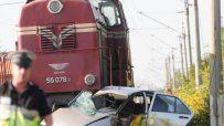 Грешка на железничар причинила инцидента със загинал на жп прелез "Обеля"