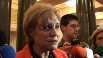 Менда Стоянова: За коледните добавки ще са необходими само 50 млн. лева