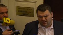 Пеевски: С Цветан Василев нямаме спор, да си отговаря пред държавата