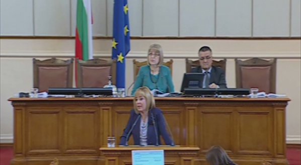 Това бе дългата ръка на Менда Стоянова, обяви Манолова за изборите в Сметната палата