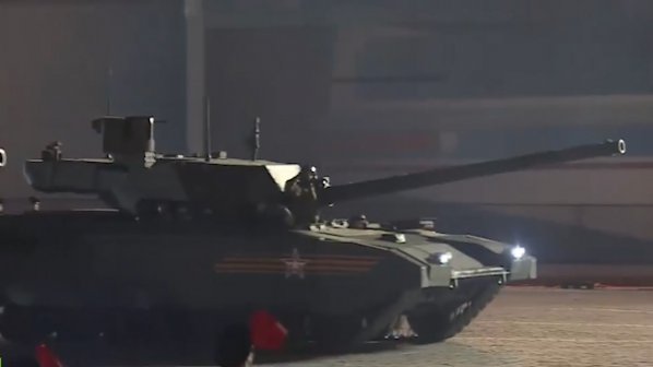 Русия показа новия си танк "Армата"