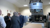 Борисов и Москов инспектираха лъчетерапевтичния комплекс по Онкология