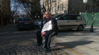 Росен Марков с "рядък" протест пред гръцкото посолство