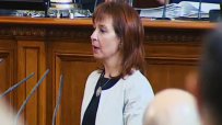 Новият социален министър Русинова: Социалната политика е политика от хора за хора