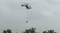 Хеликоптери спасяват хора от наводненията в Германия