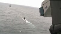Британски военен кораб прихвана руска подводница