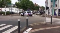 Пореден ужас във Франция, въоръжени държат заложници в църква, чува се стрелба