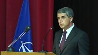 Плевнелиев: Все повече български политици искат отклоняване от Европа