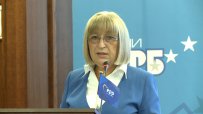 Цачева: Имаме огромен шанс България за първи път да има за президент жена