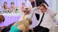 Полякини вадят пари от крачоли на сватбари