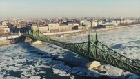 Дрон засне ледоход на Дунав