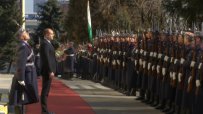 Президентът Румен Радев се запозна със състоянието на армията