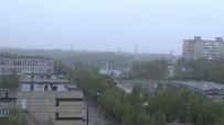 Руски град осъмна заснежен в първия ден на лятото