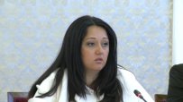 Лиляна Павлова: Директорът на НДК е освободен заради отказа да изпълнява функциите си