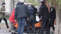 Баща на убит украинец хвърли гранати в съд