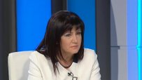 Цвета Караянчева: Не съм съгласна с оставката на Теменужка Петкова