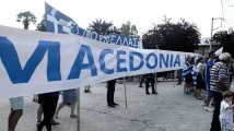 Гърци се биха заради Македония