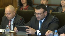 Министър Маринов обобщи пред депутатите при каква обстановка са преминали местните избори 