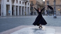  Карантината в Италия: Танци и тенис 