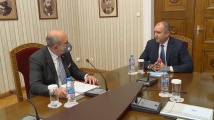 Президентът също разговаря с Владо Бучковски